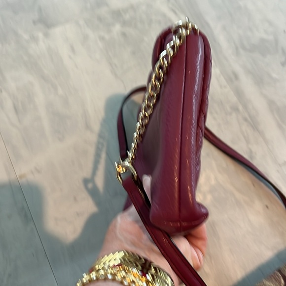 Kate Spade  Astor Court Naomi Crossbody bag  Quilted  Leather Raspberry Turnlock - Picture 6 of 17